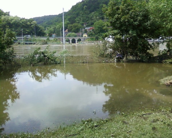 Vltava na části zahrady